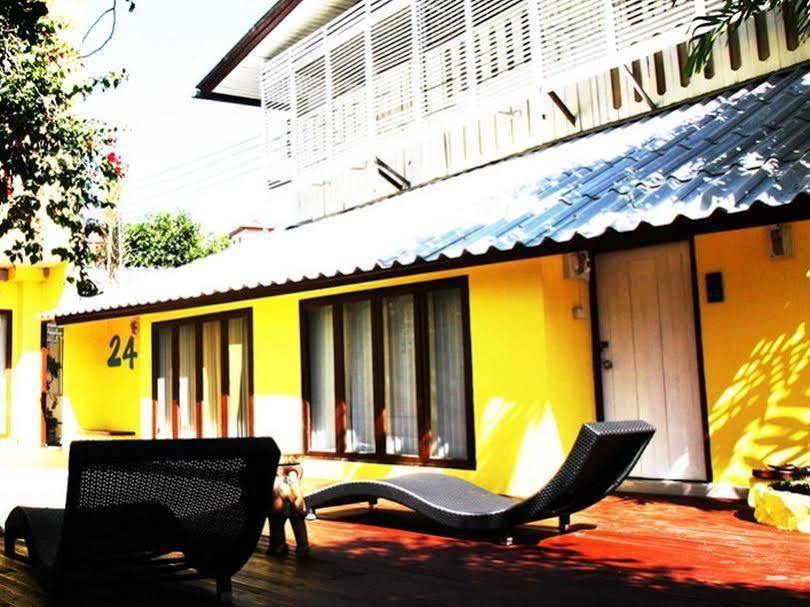 Smile House Guesthouse Čiang Mai Exteriér fotografie