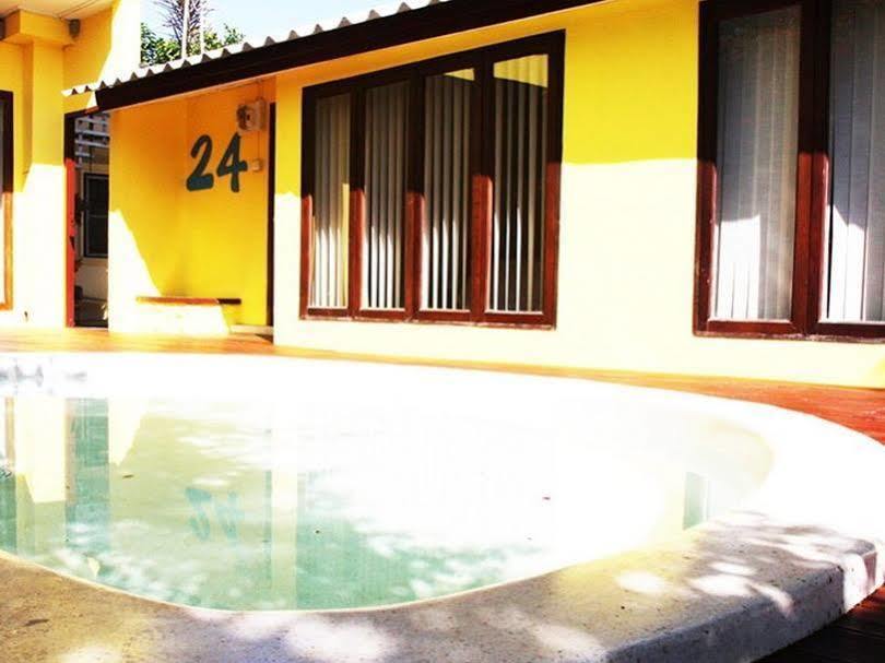 Smile House Guesthouse Čiang Mai Exteriér fotografie